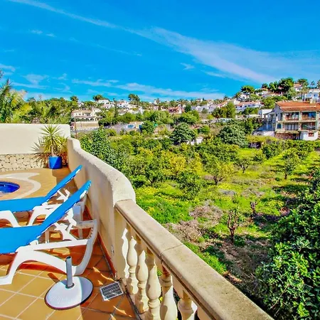 May-10 - Modern, Well-equipped With Private Pool In